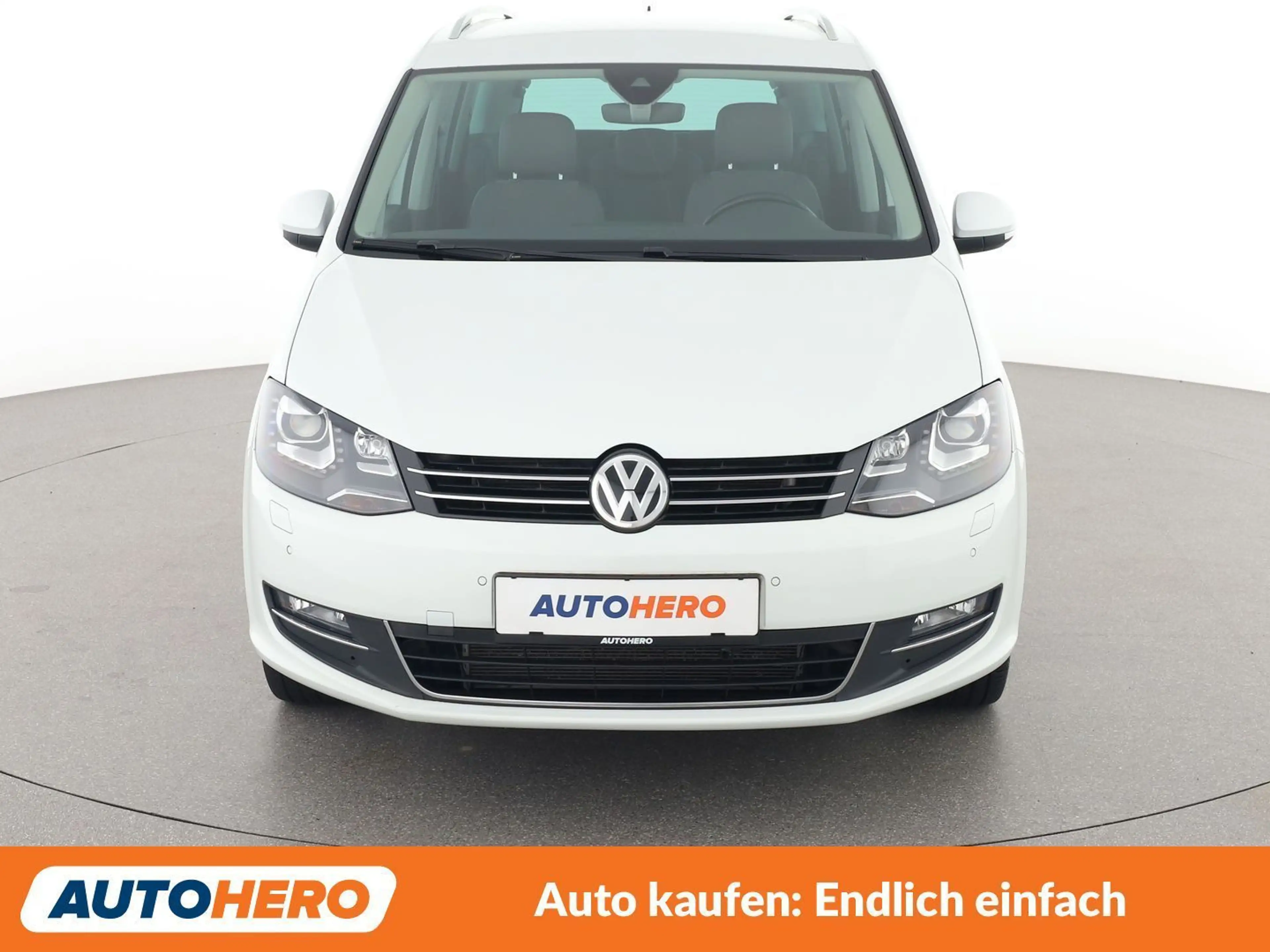 Volkswagen Sharan 2.0 TDI Business+ 4Motion — photo 9