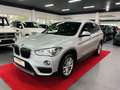 BMW X1 sDrive 18i Advantage Aut.*1Hd*LED*AHK*NAV*SHZ Silber - thumbnail 1