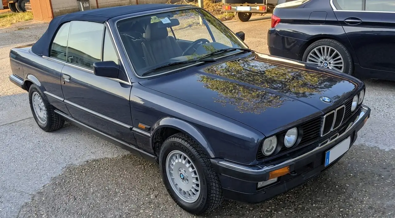 BMW 320i Cabrio, foto 1