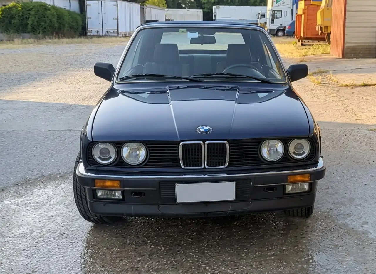 BMW 320i Cabrio, foto 4