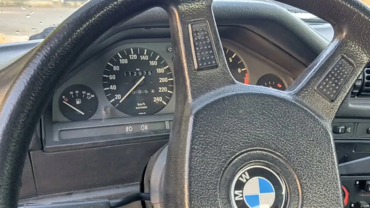 BMW 320i Cabrio, foto 7