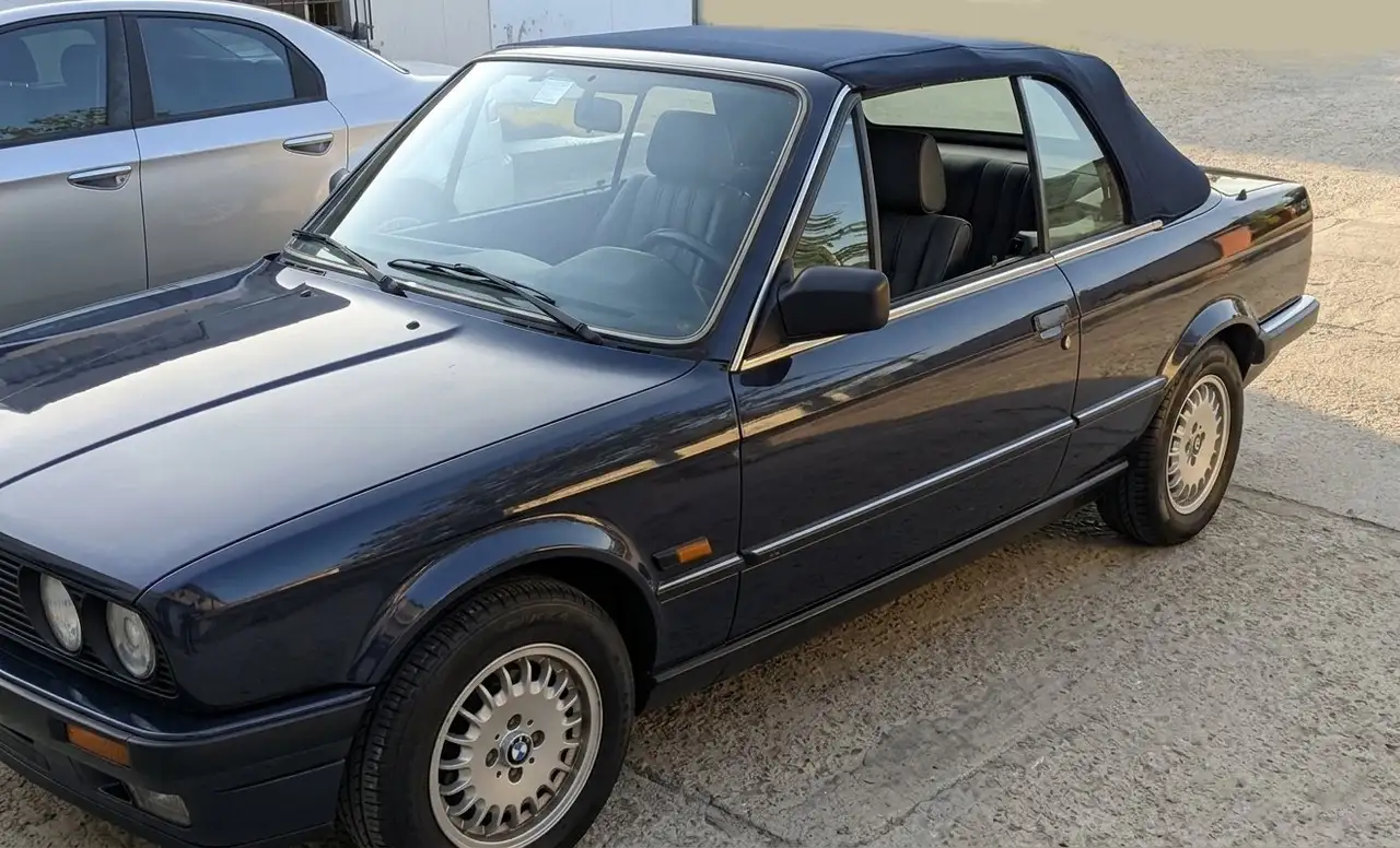 BMW 320i Cabrio, foto 3