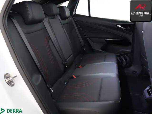 Volkswagen Id.5 view 10