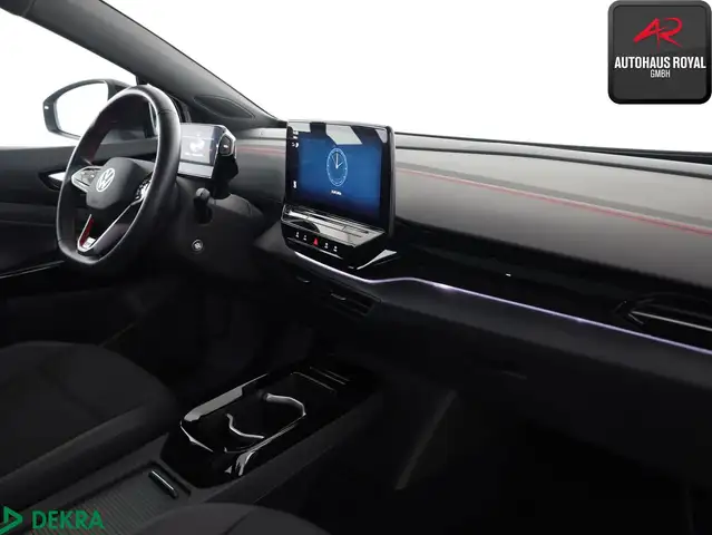 Volkswagen Id.5 view 8