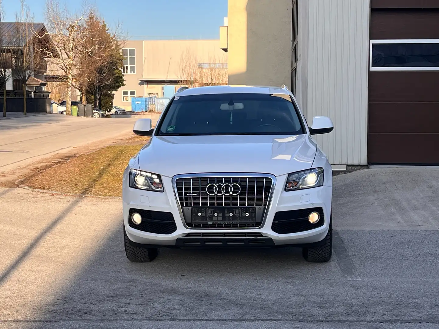 Audi Q5 2.0 TDI 170ps Automatik quattro mit Pickerl Sline Weiß - 2
