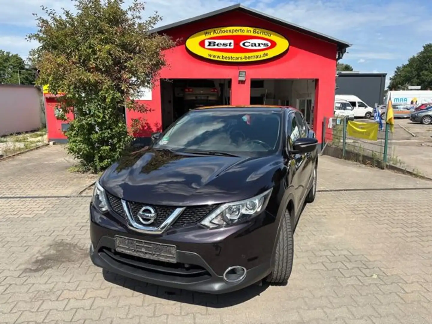 Nissan Qashqai 1.2 DIGT*SHZ*PDC*Kamera Navi T-N Connecta Zwart - 1