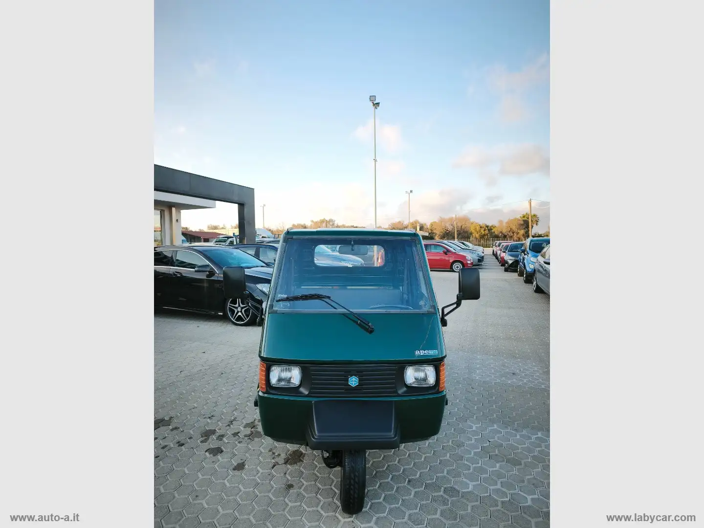 Piaggio Ape APE TM 703 CASSONE FISSO Grün - 2
