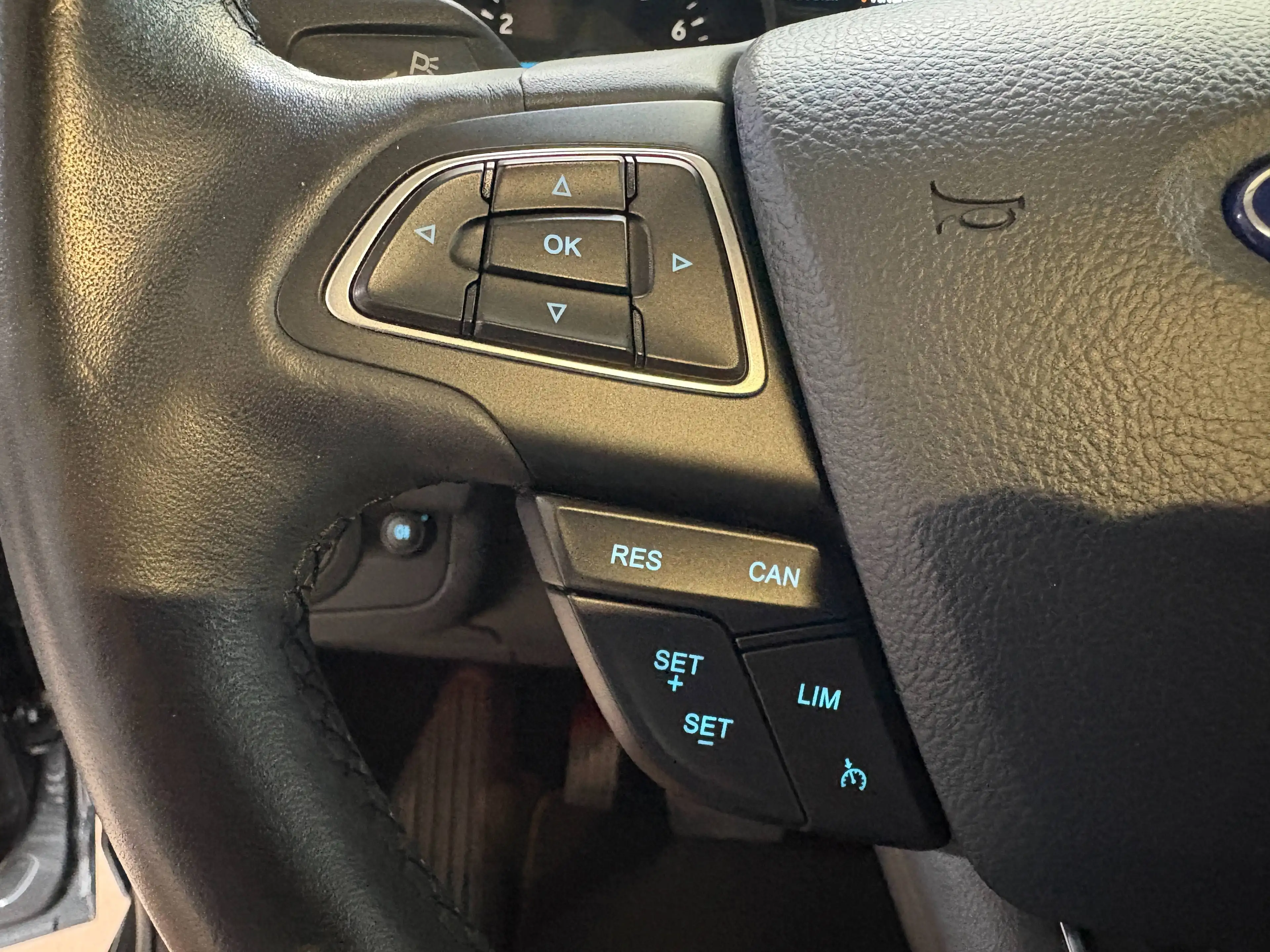 Ford C-Max Titanium, ALU 16", PDC, Navi, SH, AHK, AUTOMATIK — photo 12