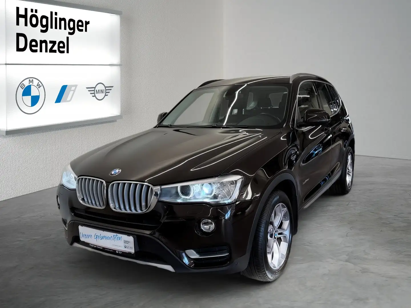 BMW X3 sDrive18d Braun - 1