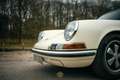 Porsche 911 T Targa Ölklappe Fully Restored Wit - thumbnail 44