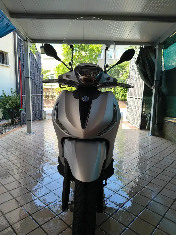 Piaggio Beverly 300