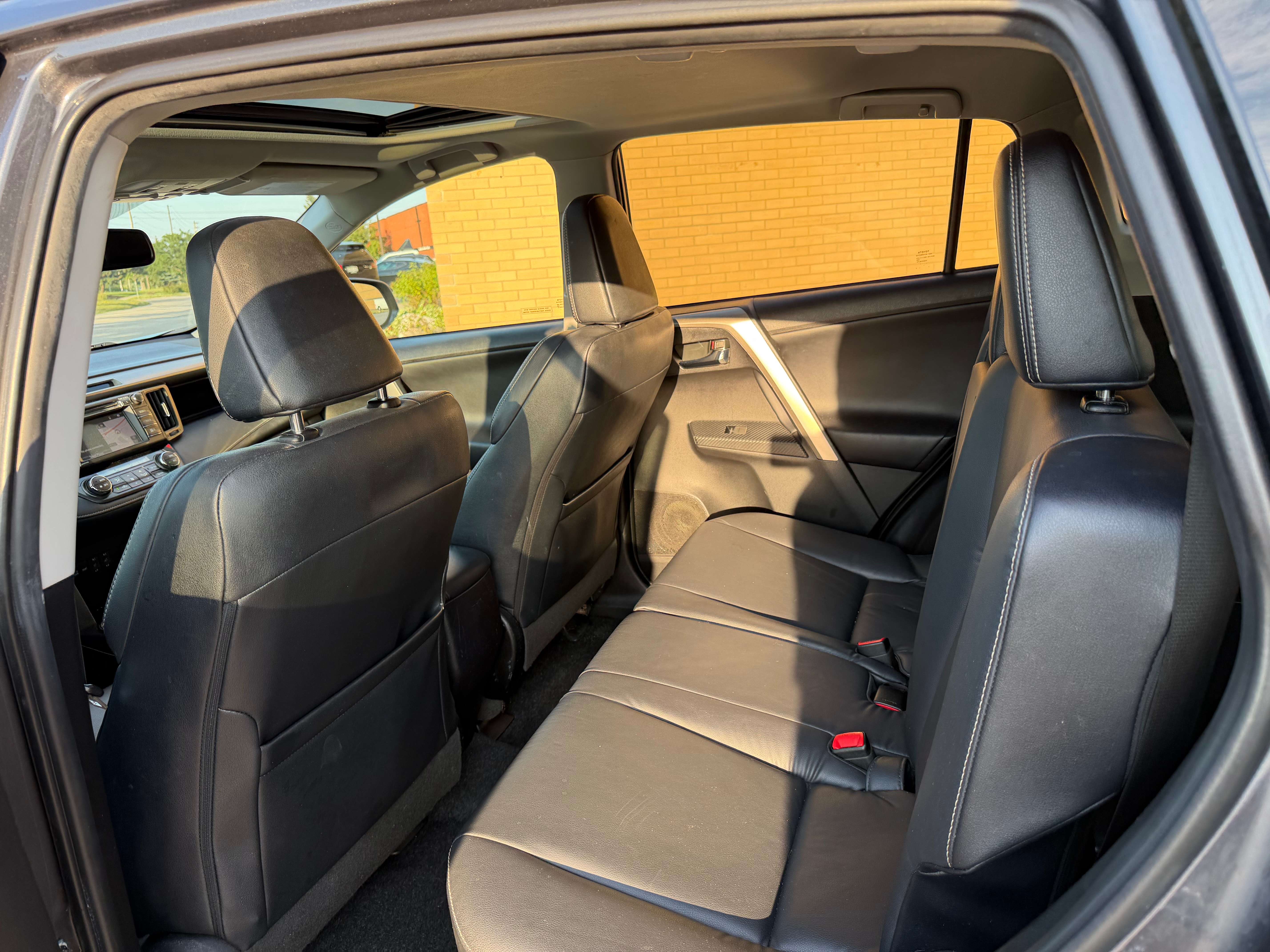 2015 Toyota RAV4 Limited,AWD,Leather,Sunroof,Navigation,Certified — снимка 1