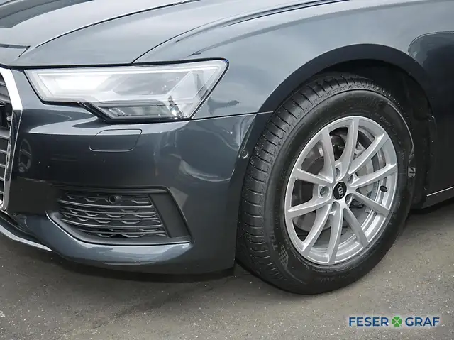 Audi A6 view 11