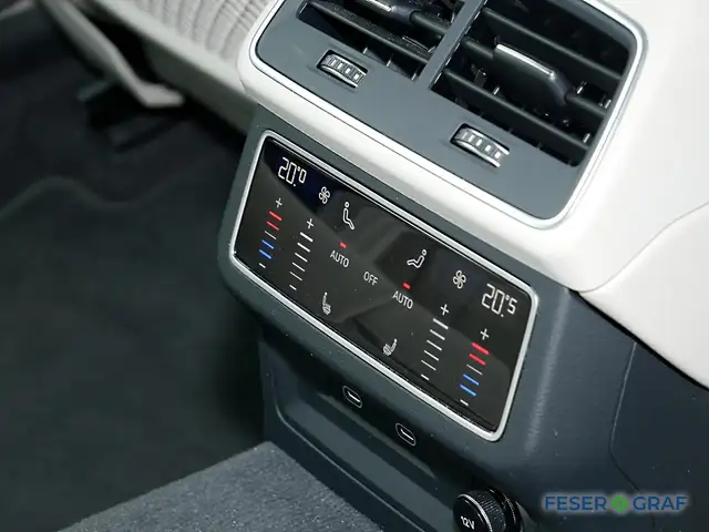 Audi A6 view 9