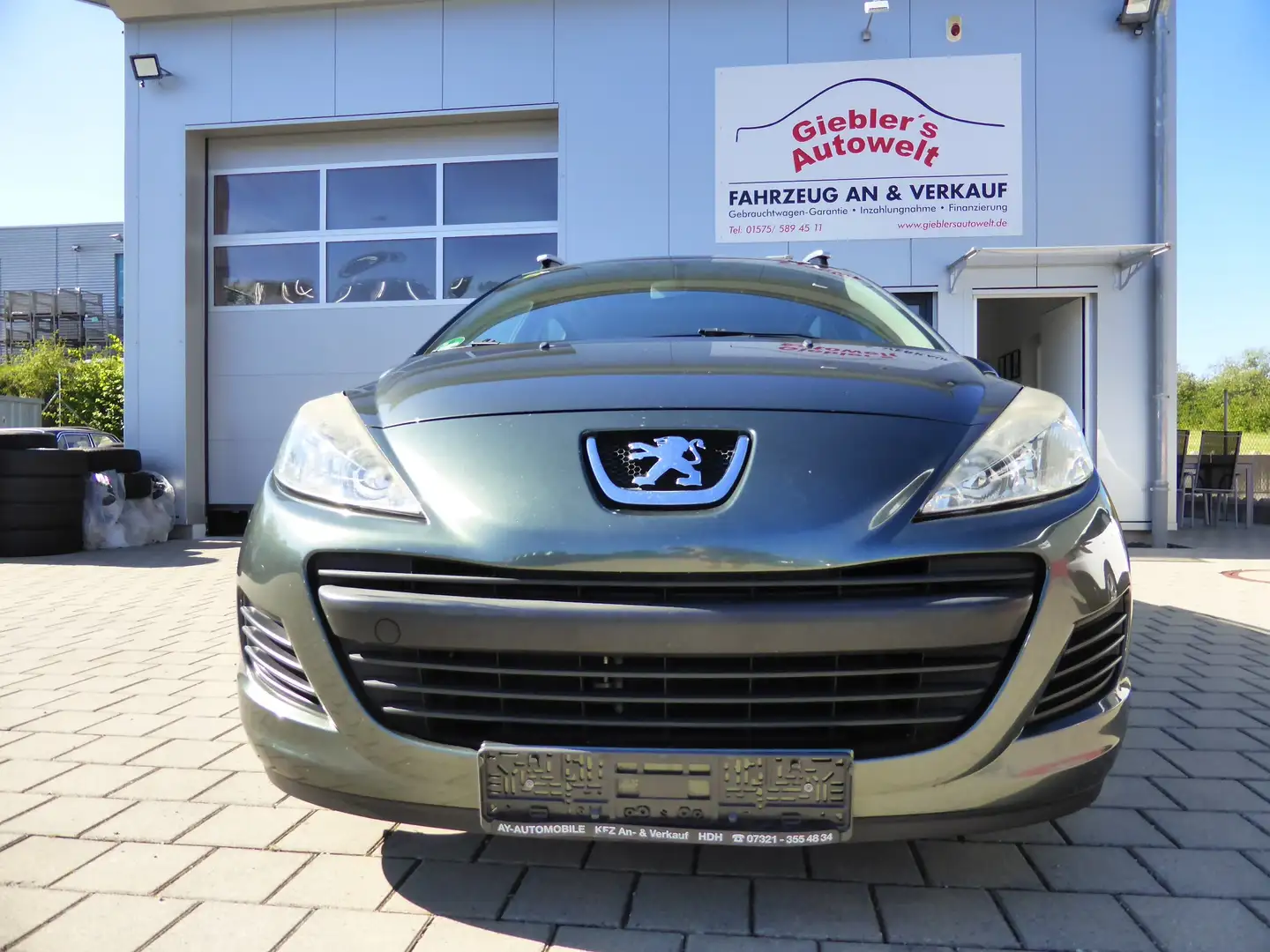 Peugeot 207 Tendance/Klima/Panodach/Tüv neu/PDC Grau - 1