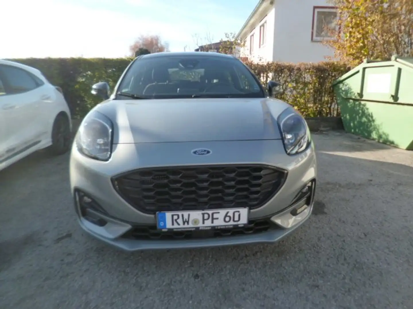 Ford Puma ST-Line Grau - 2