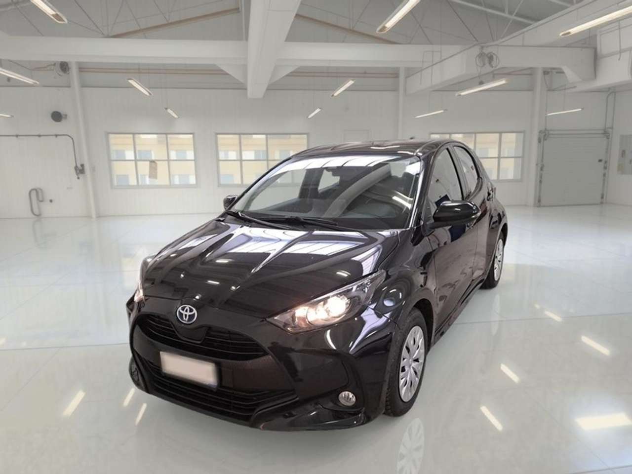 Toyota Yaris HYBRID ACTIVE MY22 5 PORTE BERLINA