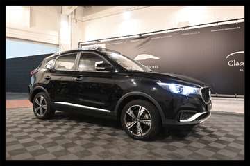 e-ZS 44.5 kWh LUXURY / TOIT PANO / DISTRONIC / LANE ASSIST / CAMERA / CARPLAY / ANDROID AUTO / CUIR !!