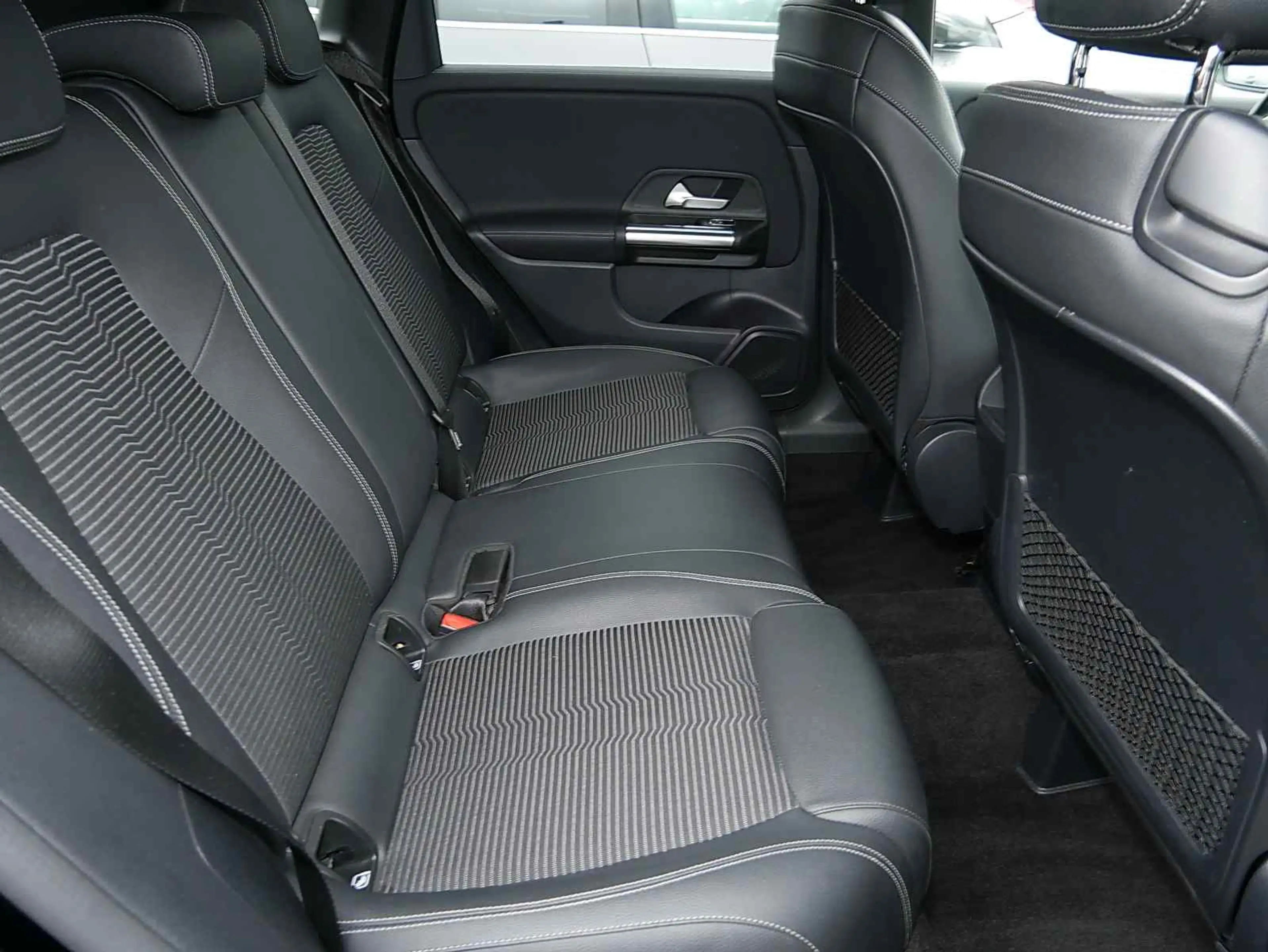 Mercedes-Benz B 250 e PROGRESSIVE+LED+DAB+AHK+22kW DC-Lader+++ — photo 7