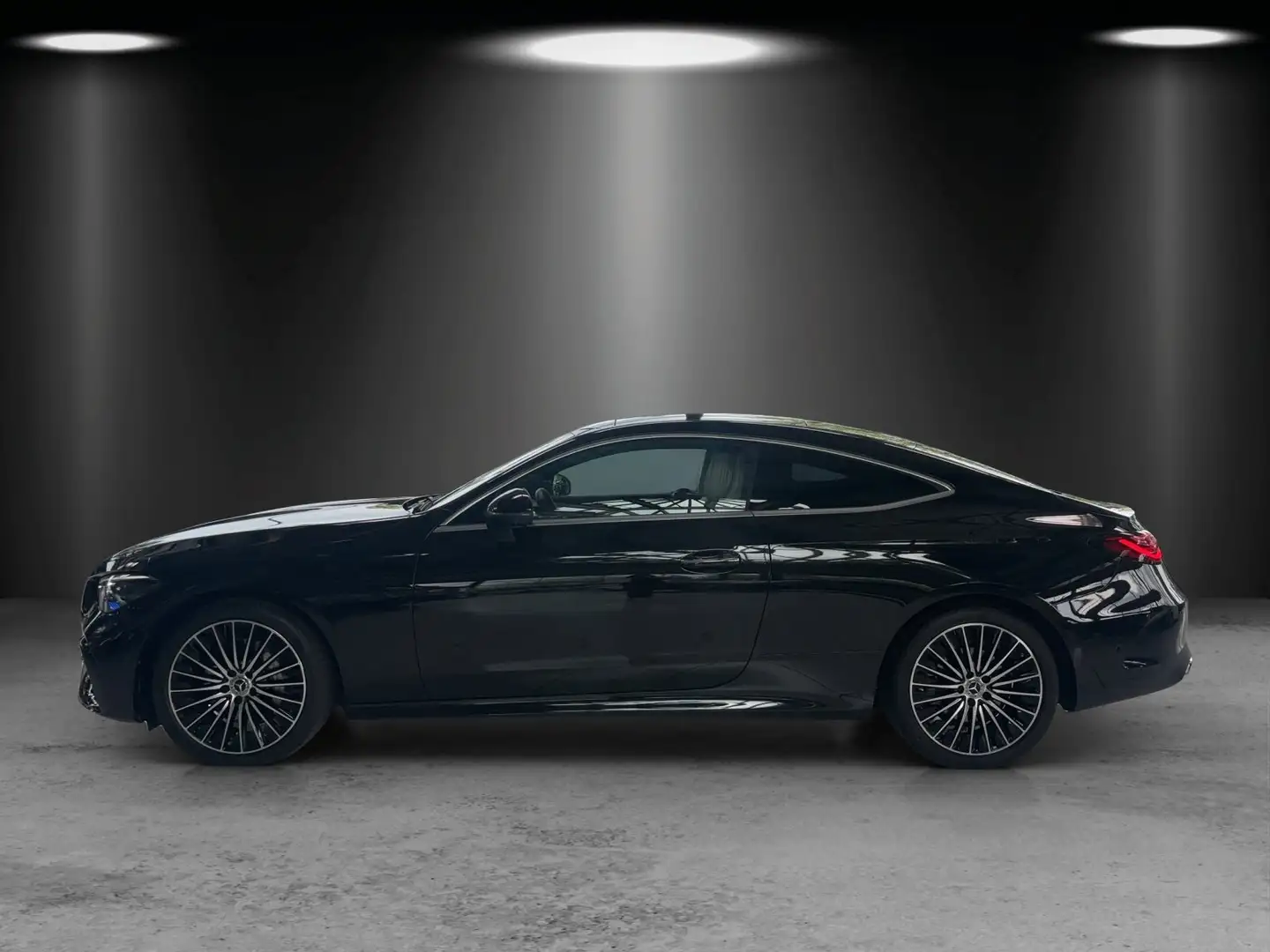 Mercedes-Benz CLE 220 d Coupé Distro AMG PANO KeyGo Burm3D 360 Negru - 2