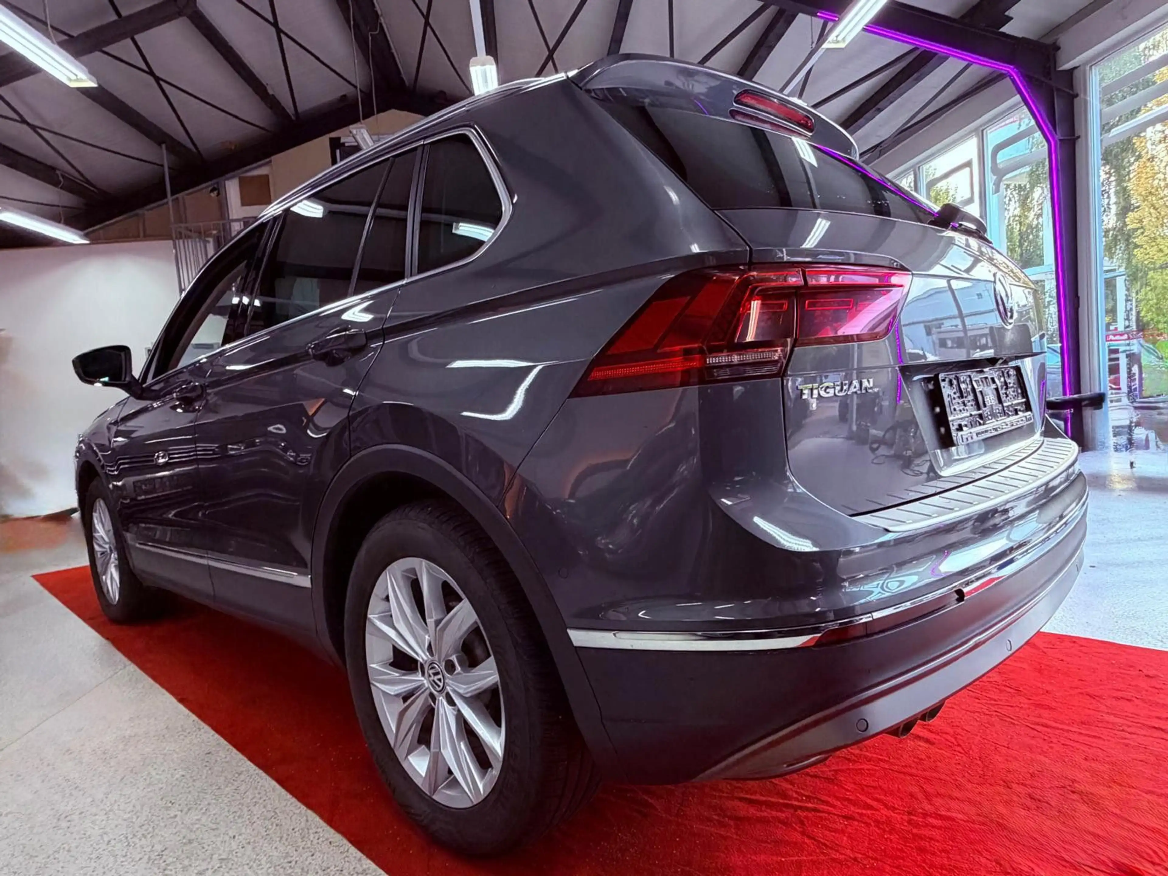 Volkswagen Tiguan Highline — photo 5