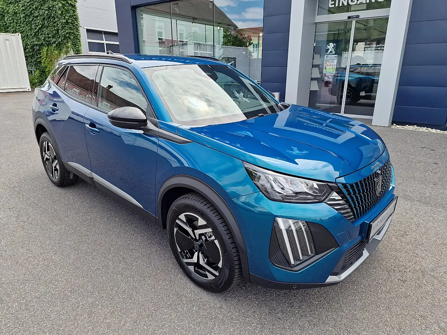 Peugeot 2008 Hybrid 145 e-DCS6 Allure "sofort verfügbar, ink... Blau - 1