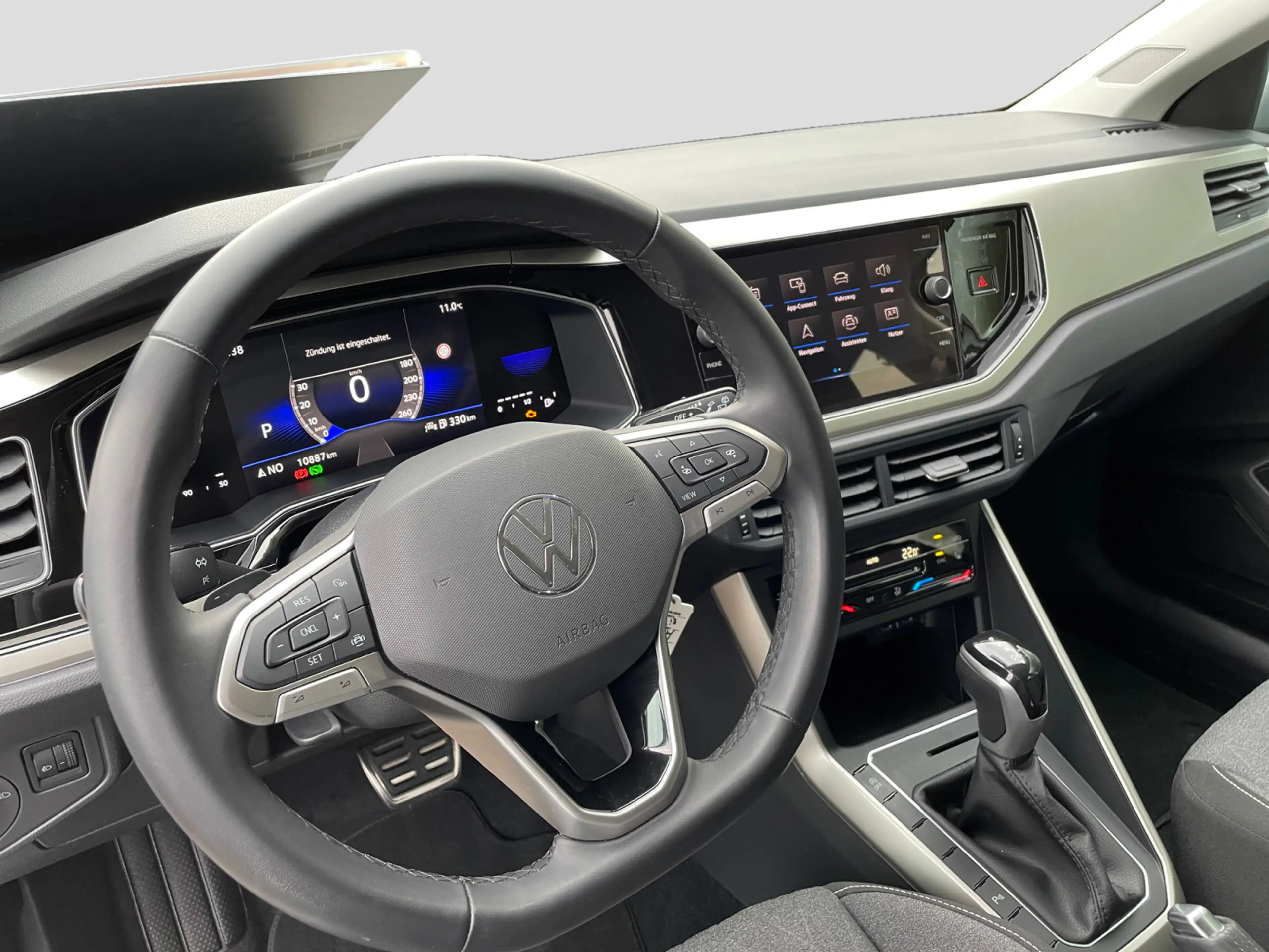 Volkswagen Taigo Move 1.5TSI DSG AHK CAM Navi LED PDC — photo 6