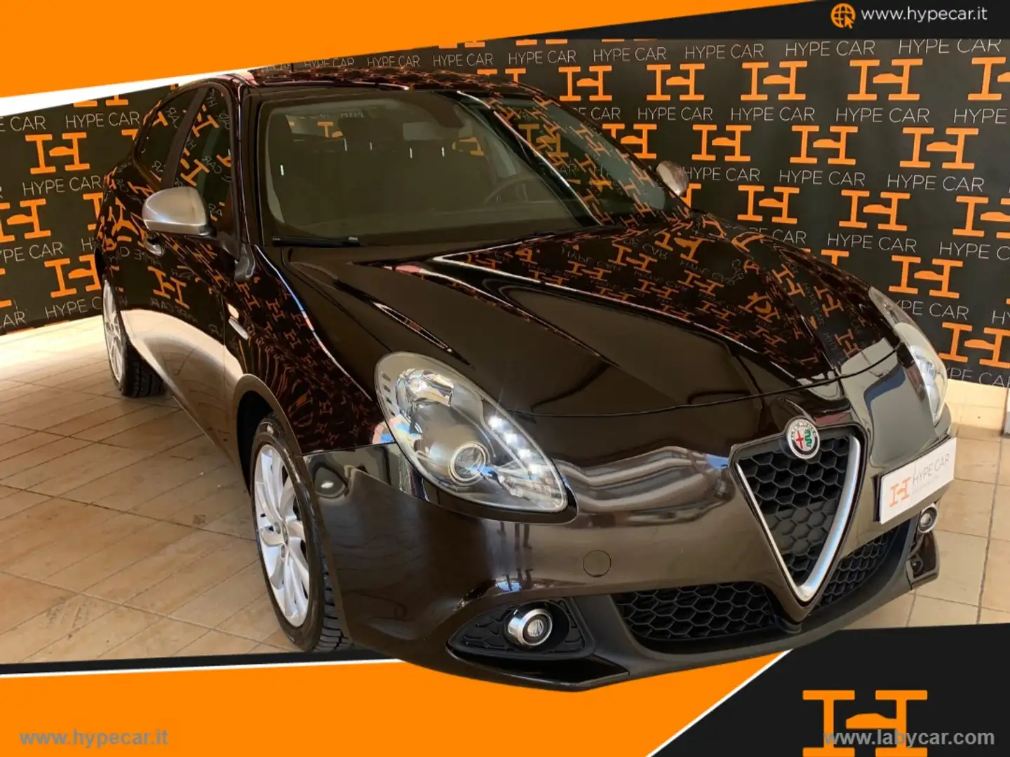 Alfa Romeo Giulietta 1.6 JTDm TCT 120 CV Sport Schwarz - 1