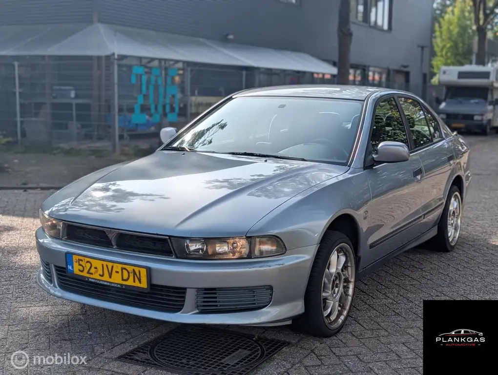 Mitsubishi Galant 2002 из Европы — купить под ключ