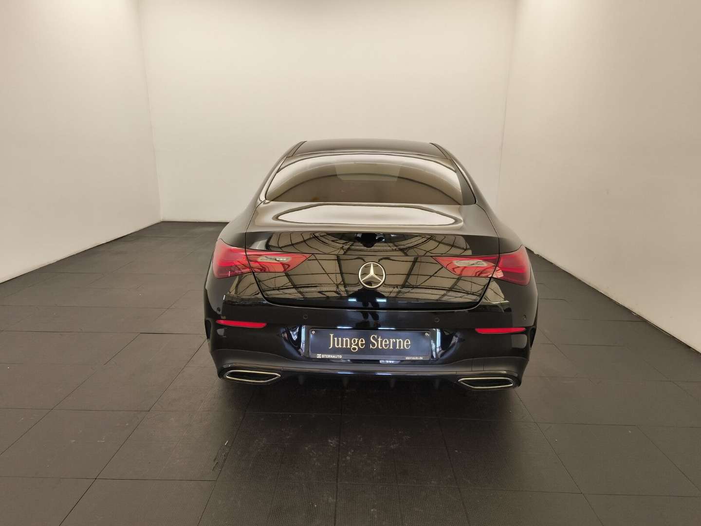 Mercedes CLA 180 AMG Line -  - Joinsteer - #4