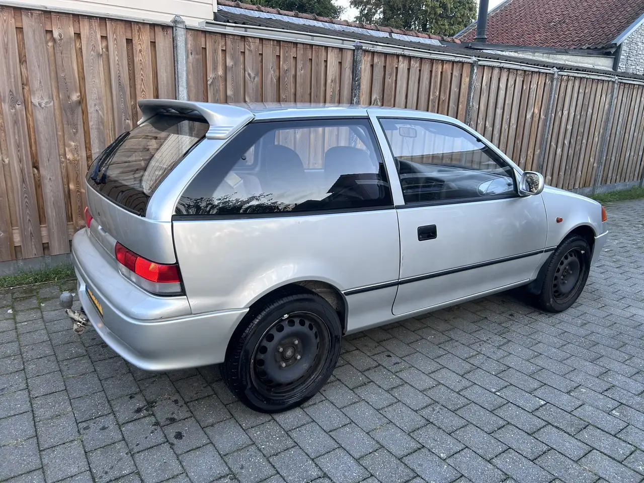 Suzuki Swift 1.0 Sensation GLS, foto 4
