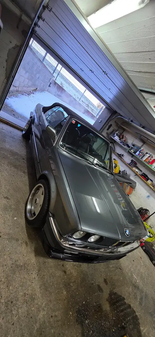 BMW 325 E30 325ia Cabrio vfl Grau - 2