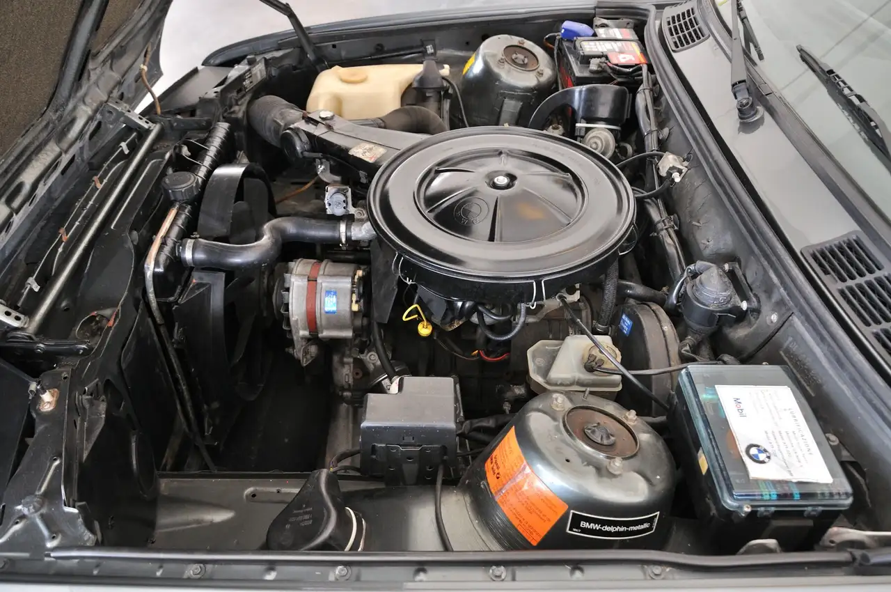 BMW 316 4 porte, foto 9