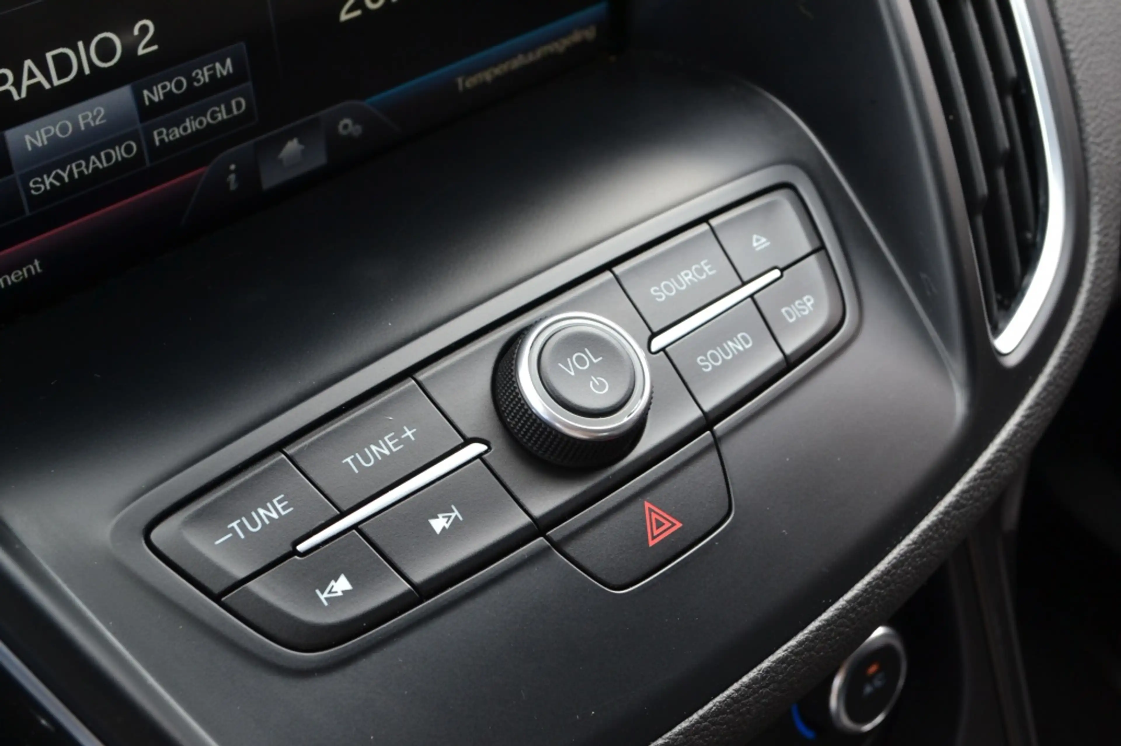 Ford C-Max 1.5 150 PK Titanium Keyless/Navi/Trekhaak/17'' — photo 38