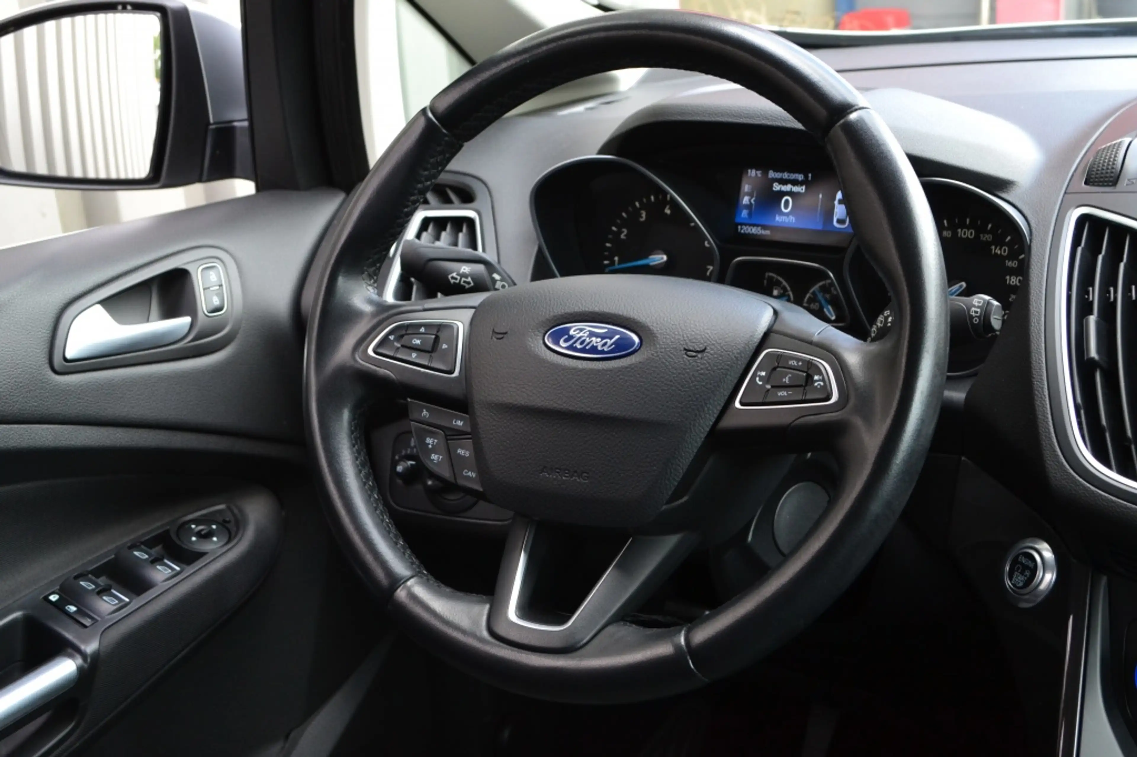 Ford C-Max 1.5 150 PK Titanium Keyless/Navi/Trekhaak/17'' — photo 30