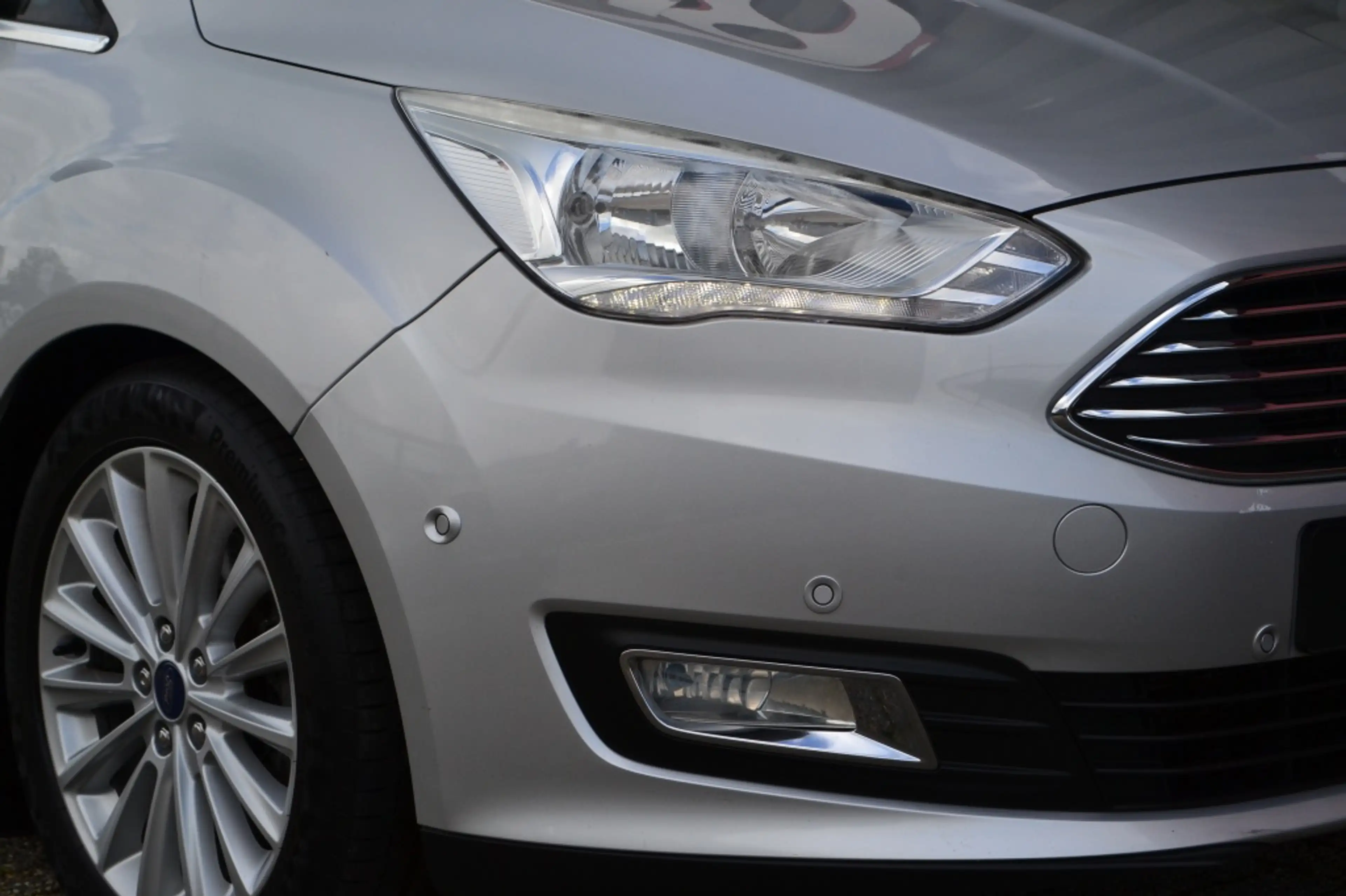 Ford C-Max 1.5 150 PK Titanium Keyless/Navi/Trekhaak/17'' — photo 28