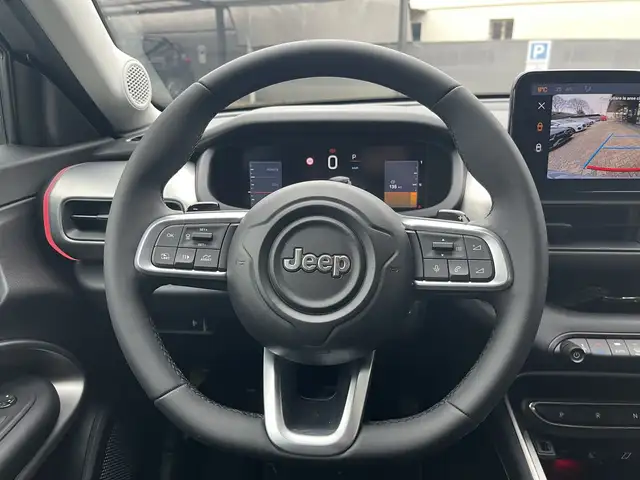 Jeep Avenger view 11
