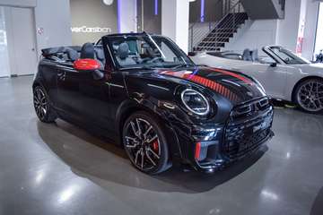 JCW  Aut.