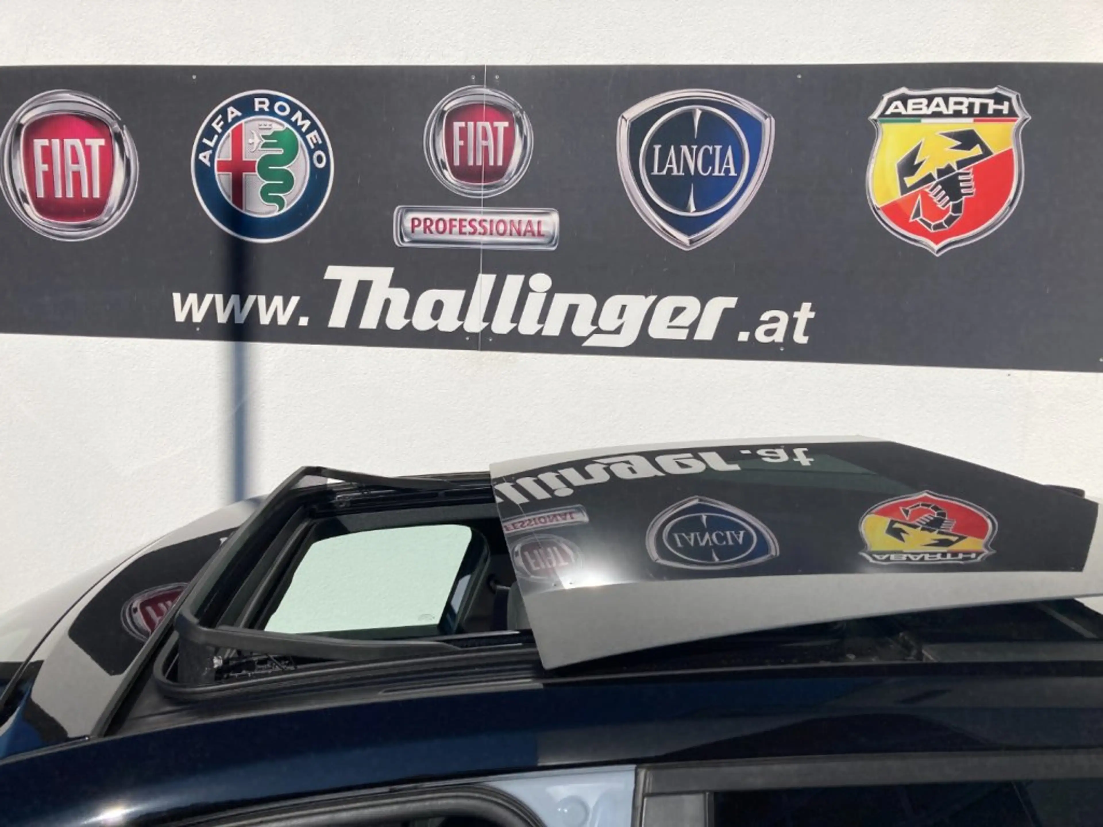 Jeep Avenger E-HYBRID ALTITUDE — photo 4
