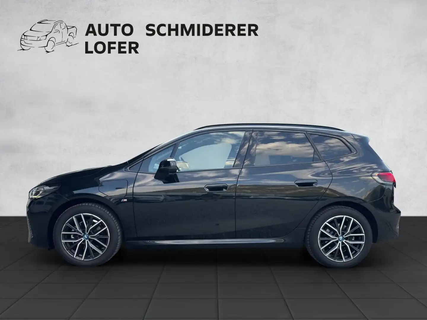 BMW 225 e xDrive M Sport PHEV Active Tourer Schwarz - 2