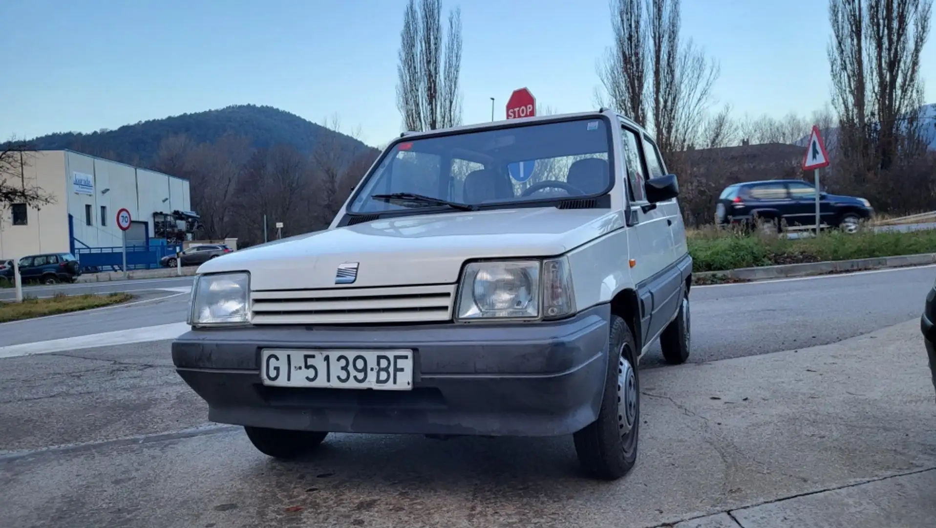 SEAT Marbella 900 CE - 1