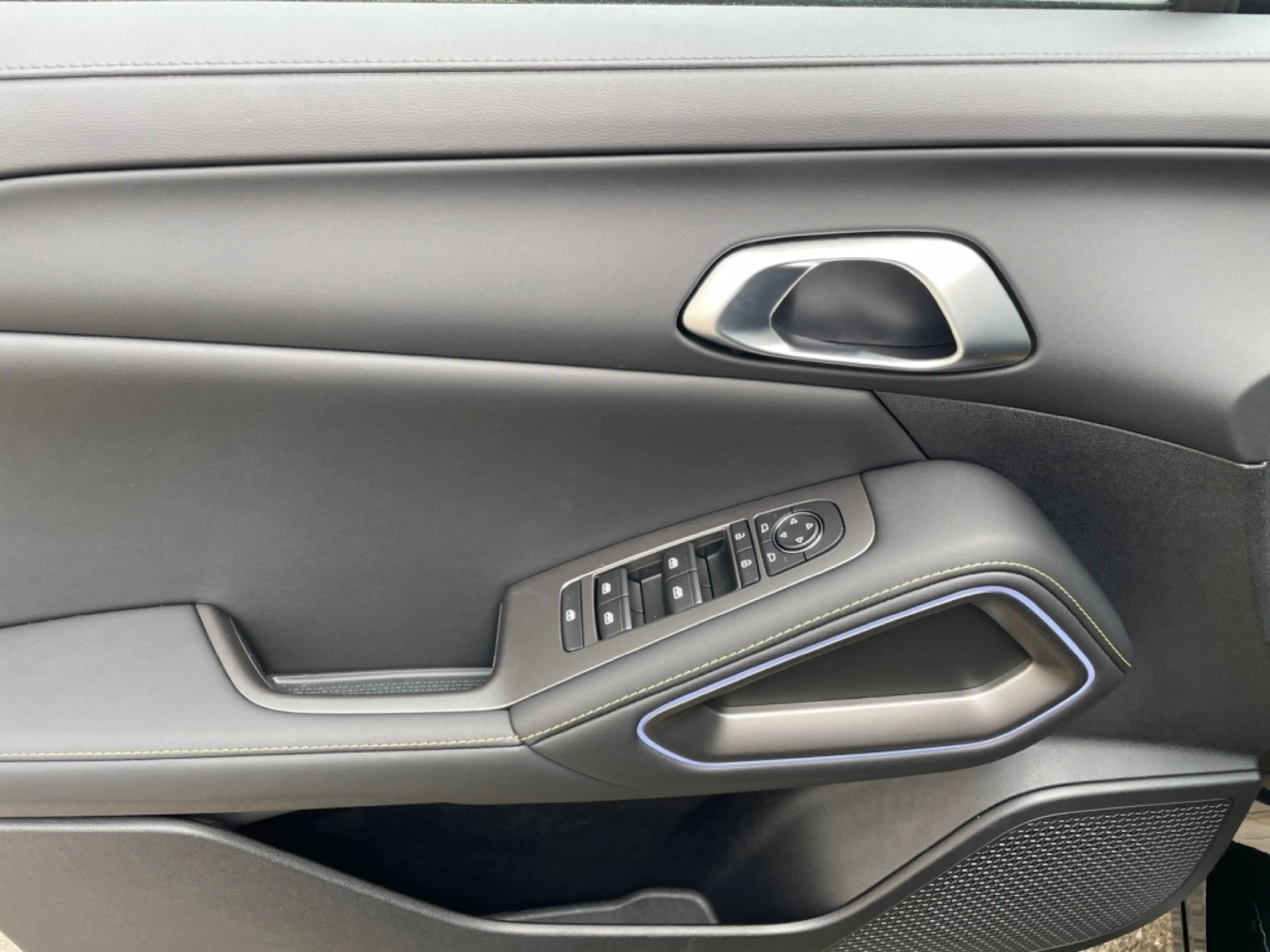 BYD Atto 2 Active Keyless | Carplay/AndroidAuto | GPS | Caméra|JA16 — photo 10