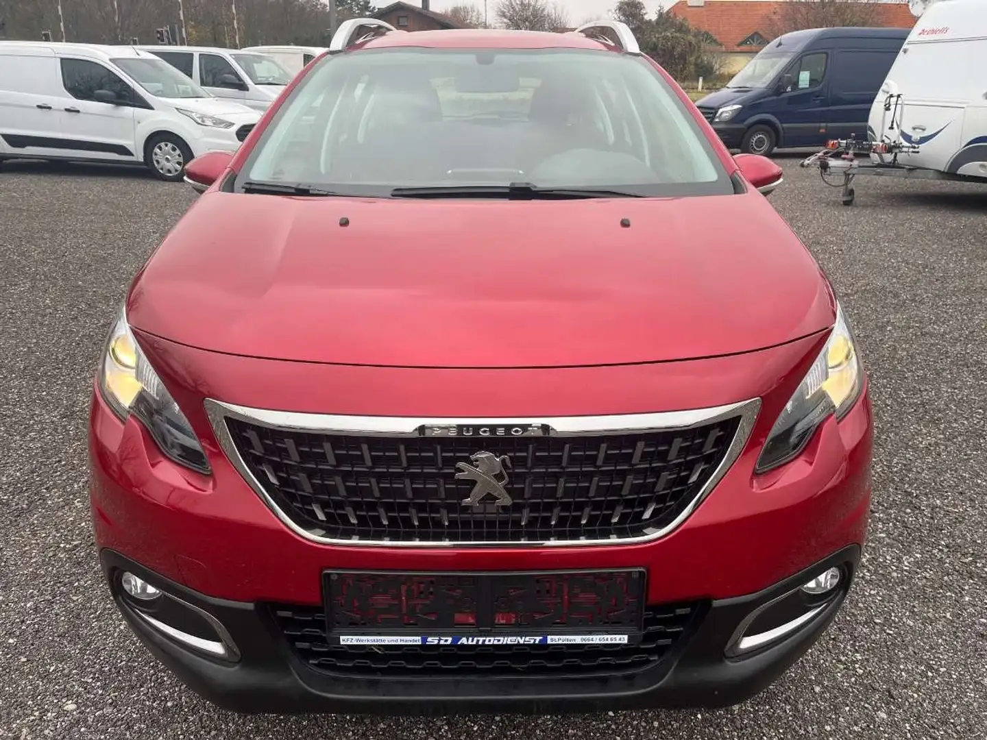 Peugeot 2008 2008 1,2 PureTech 82 Active S Rot - 2