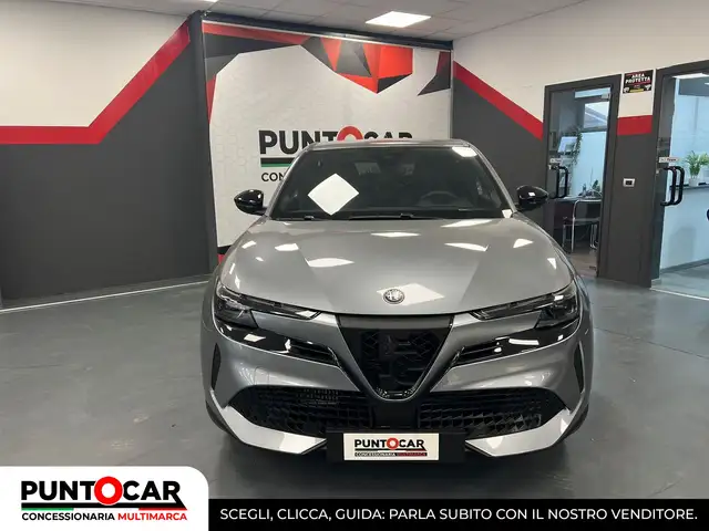 Alfa Romeo Junior view 2