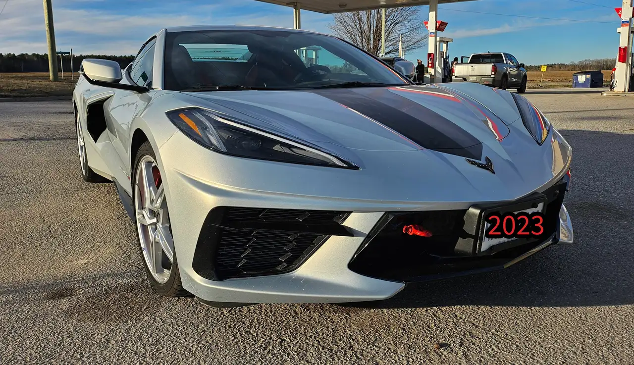 Chevrolet Corvette снимка Chevrolet Corvette