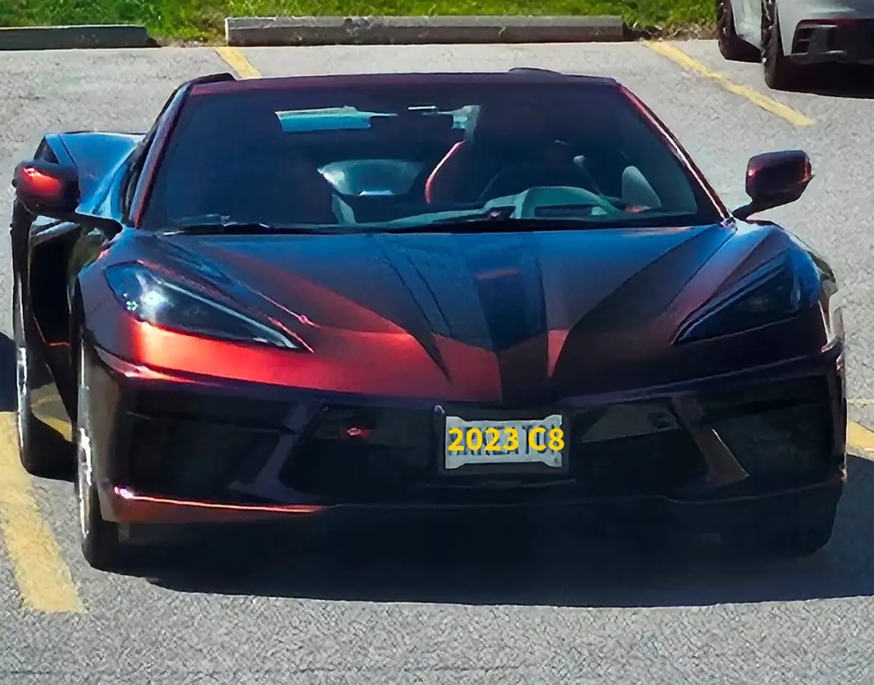 Chevrolet Corvette снимка Chevrolet Corvette