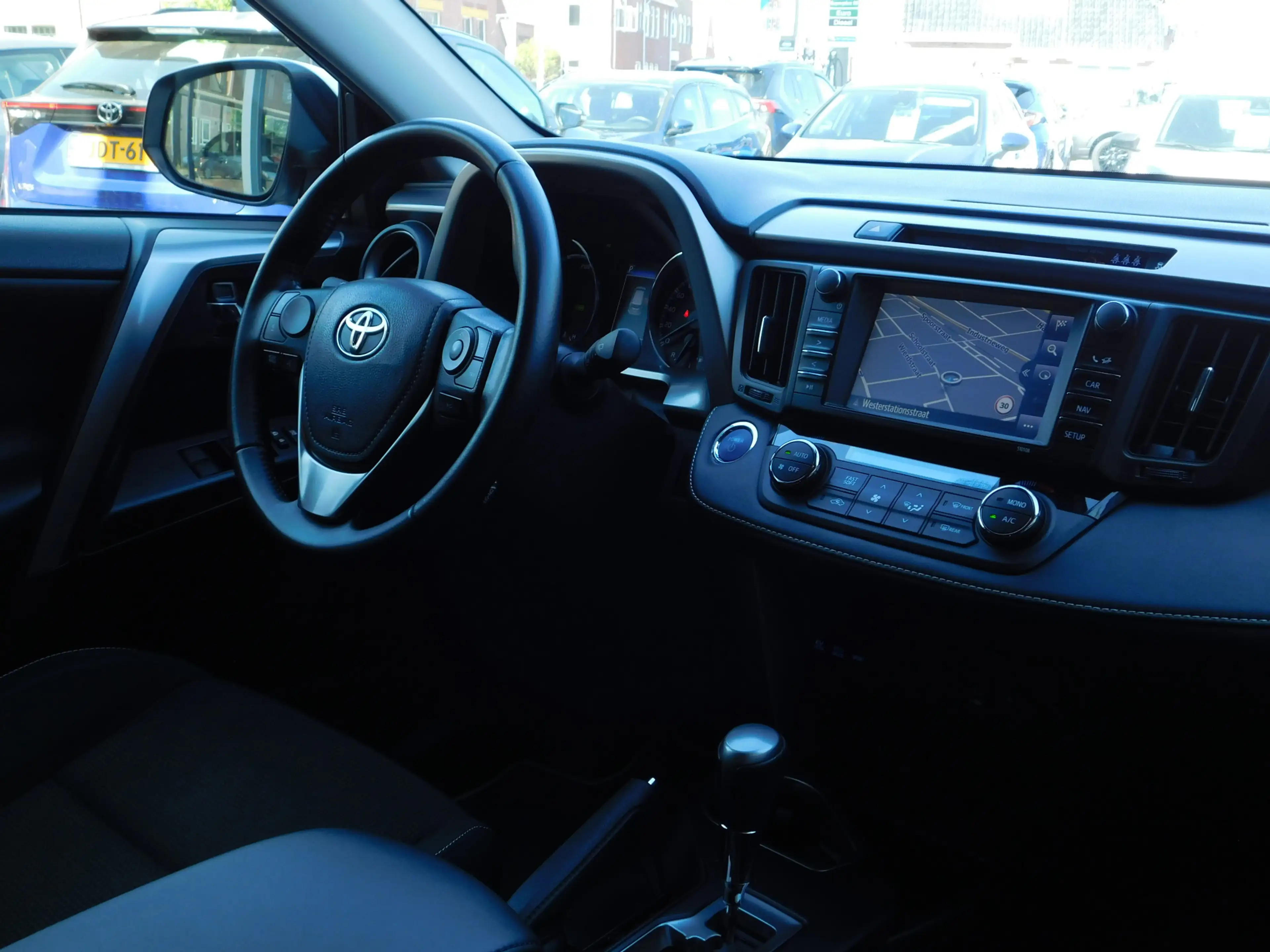 Toyota RAV 4 2.5 Hybrid AWD Dynamic | 1.650KG Trekgewicht — photo 10