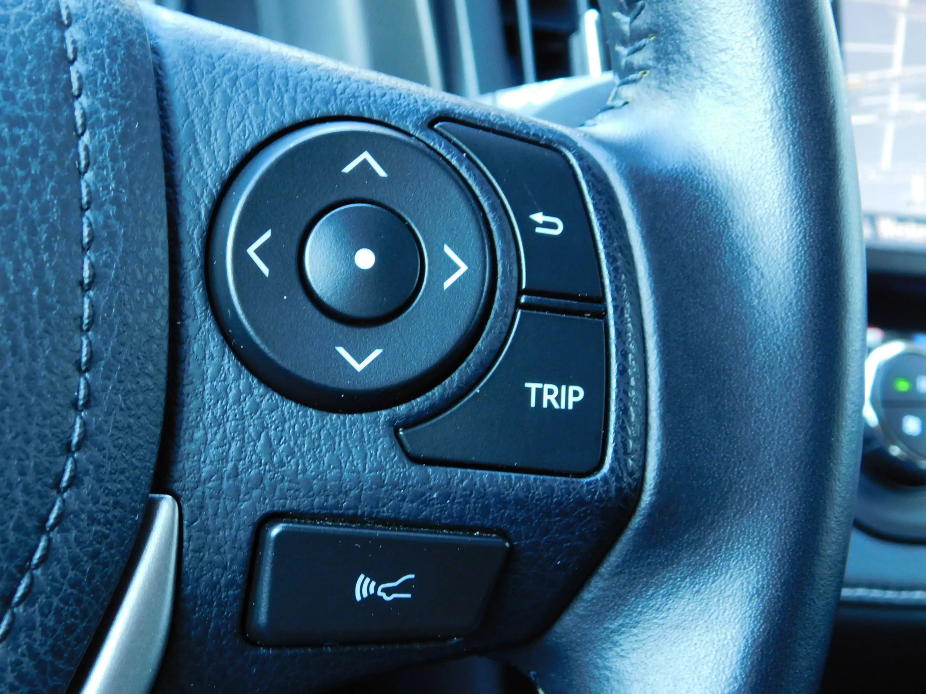 Toyota RAV 4 2.5 Hybrid AWD Dynamic | 1.650KG Trekgewicht — photo 24