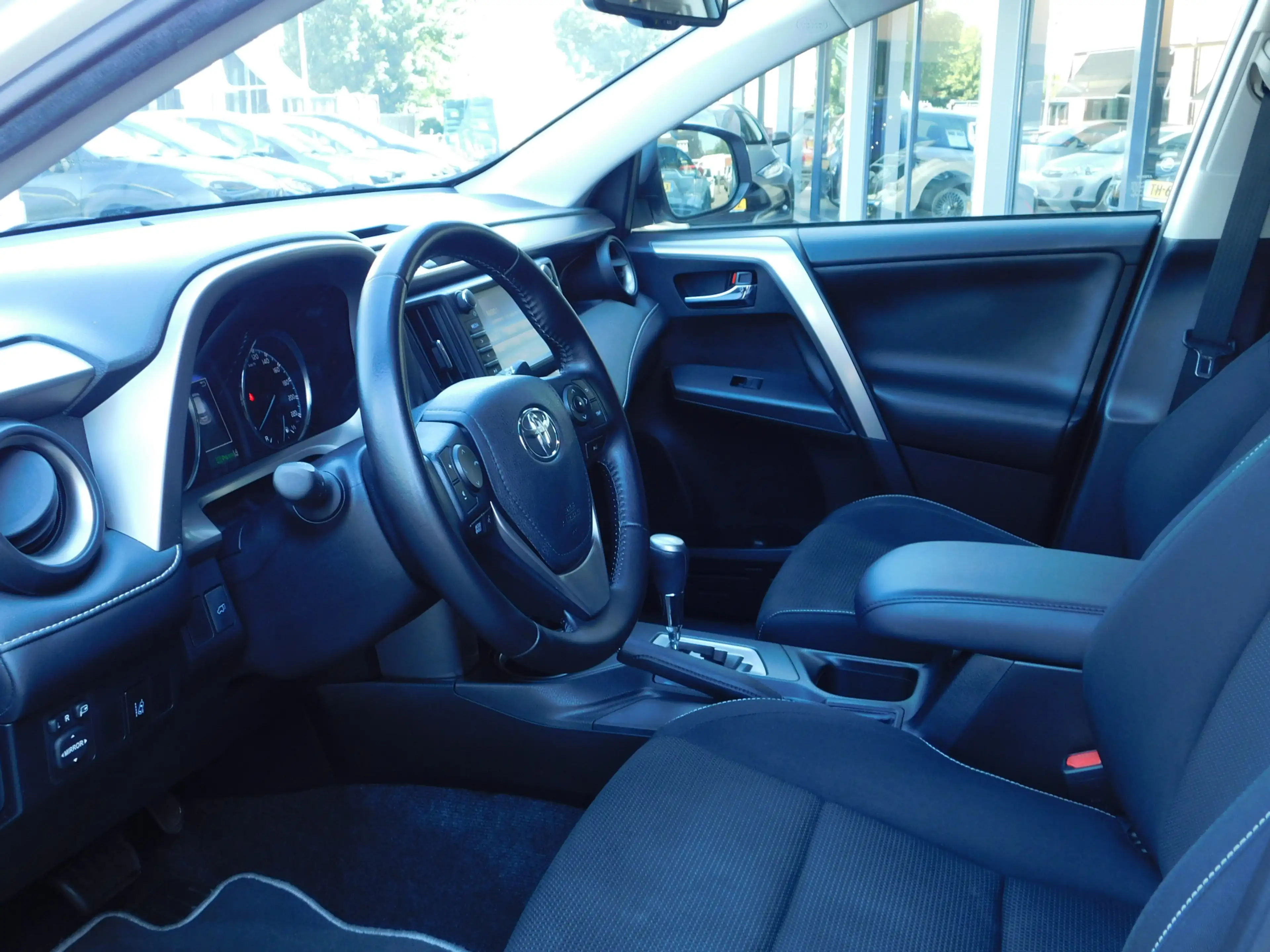 Toyota RAV 4 2.5 Hybrid AWD Dynamic | 1.650KG Trekgewicht — photo 11