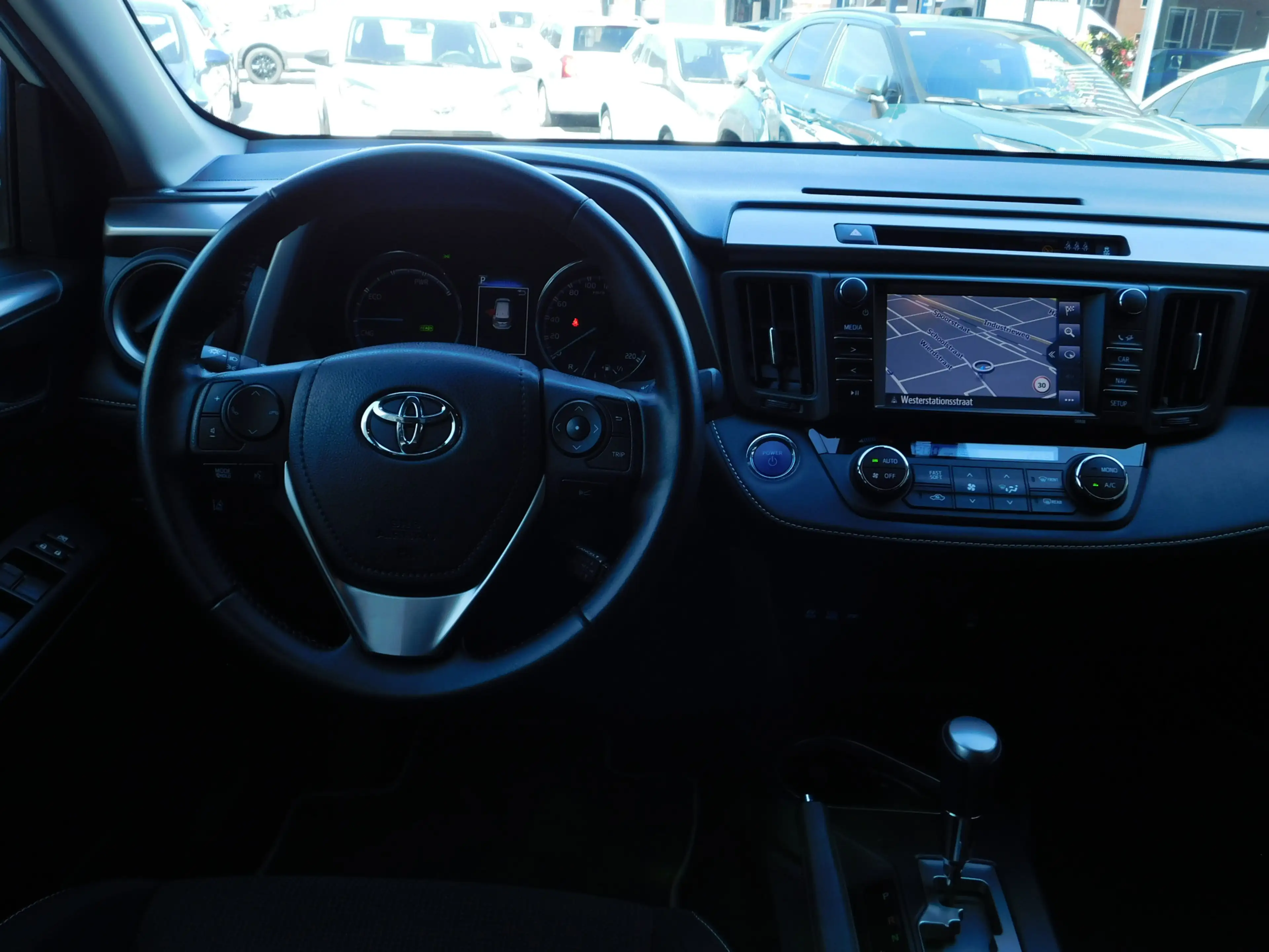 Toyota RAV 4 2.5 Hybrid AWD Dynamic | 1.650KG Trekgewicht — photo 12